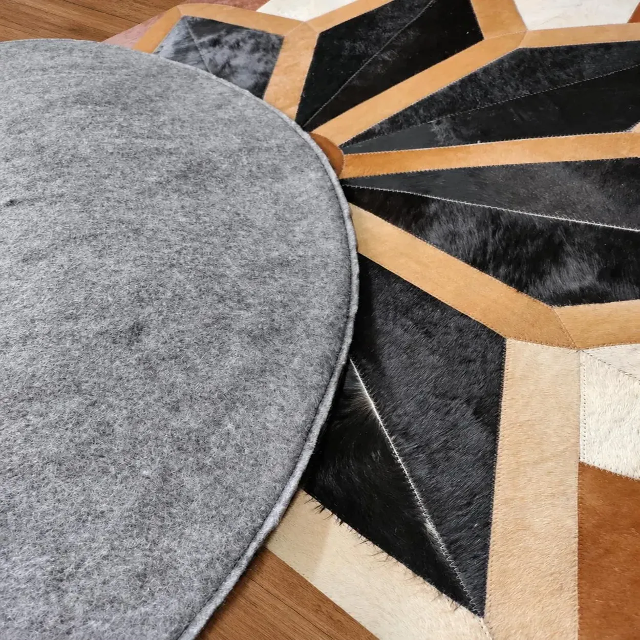 Round Geometric Star Patchwork Cowhide Rug Black Brown White - 2